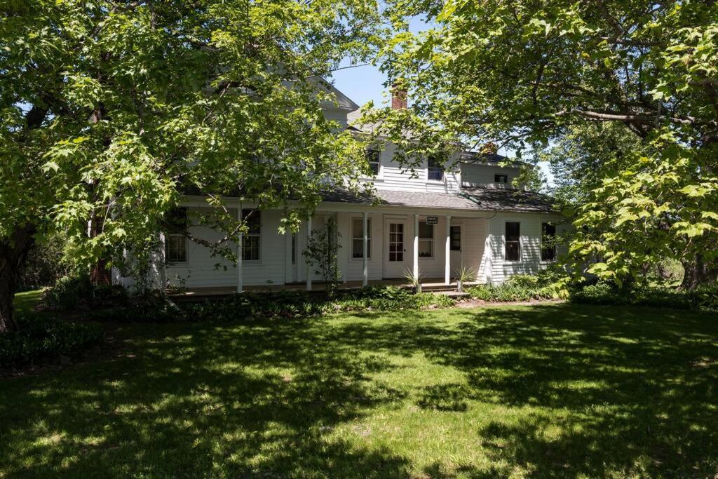King Hill Cottage Greenville Exterior photo